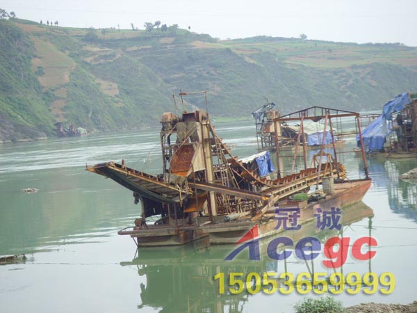 ���\�C(j��)е