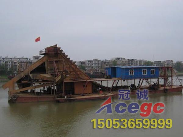 ���\�C(j��)е