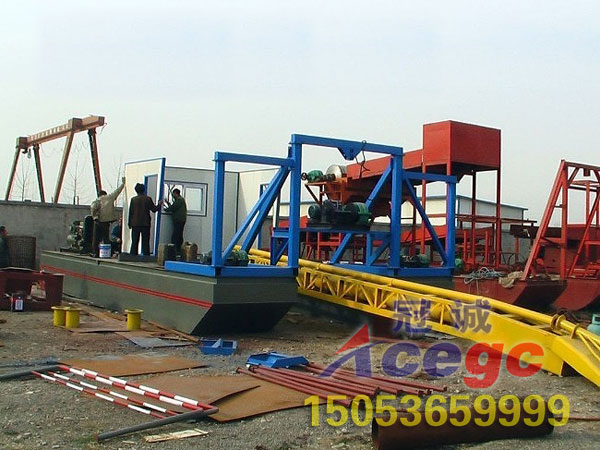 ���\�C(j��)е